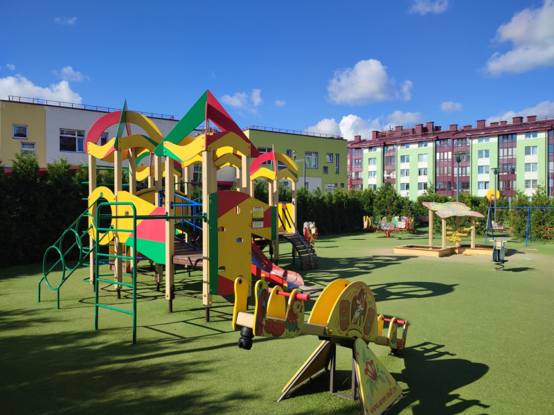 Как строят садики и школы в новых жилых районах Петербурга