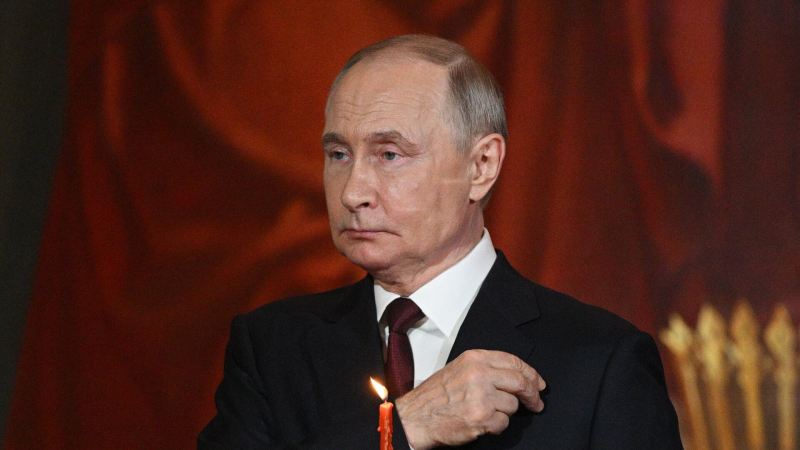 Эксперт оценил введение Путиным пасхального перемирия