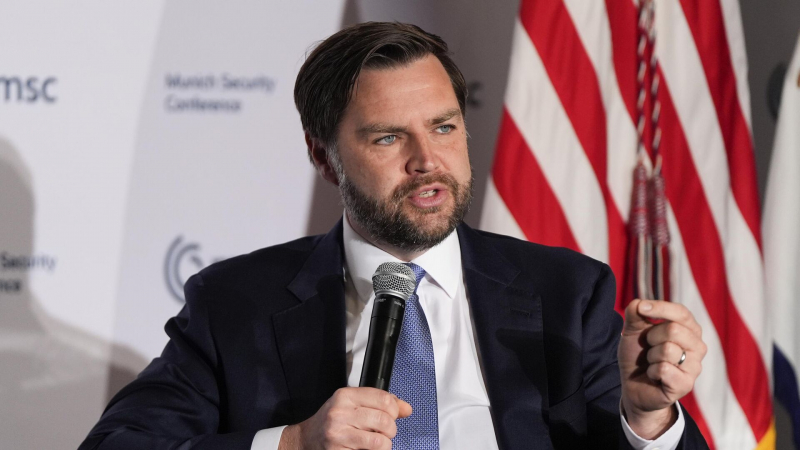 США хотели бы иметь прямые контакты с Ираном, заявил Вэнс