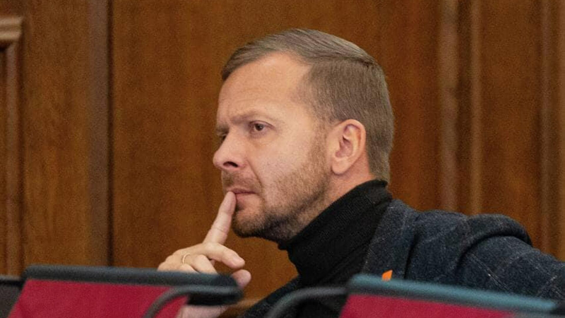 В Латвии начался суд над экс-депутатом Росликовым