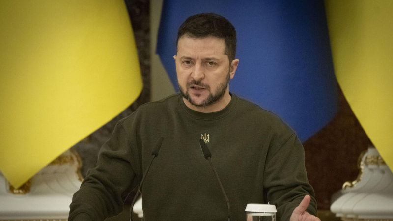 Зеленский не сможет быть гарантом мира, заявили в Госдуме