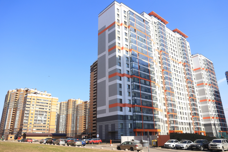 Маркетинг или качество: почему стандартное жилье в Петербурге постепенно уступает место комфортному