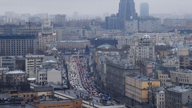 На некоторых улицах Москвы временно ограничат движение транспорта