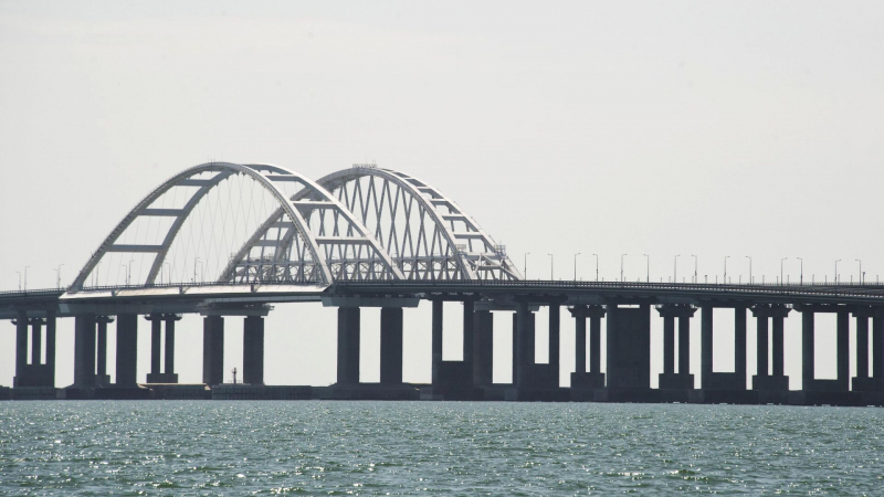 Проезд по Крымскому мосту возобновили