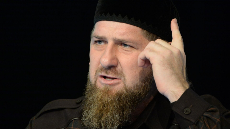 Кадыров посоветовал устроившим беспорядки в Махачкале отправиться на СВО