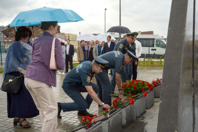 В Пушкинском районе открыли мемориал на месте воинского захоронения