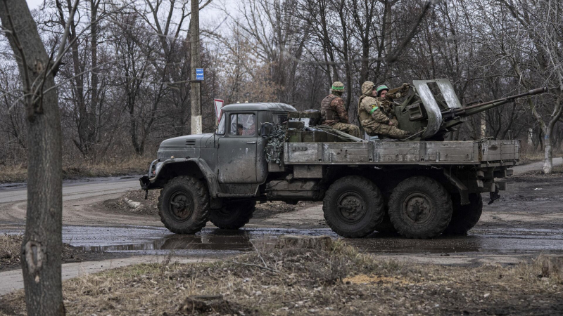 ВСУ попали зенитной ракетой по рынку в Николаеве, сообщили в подполье